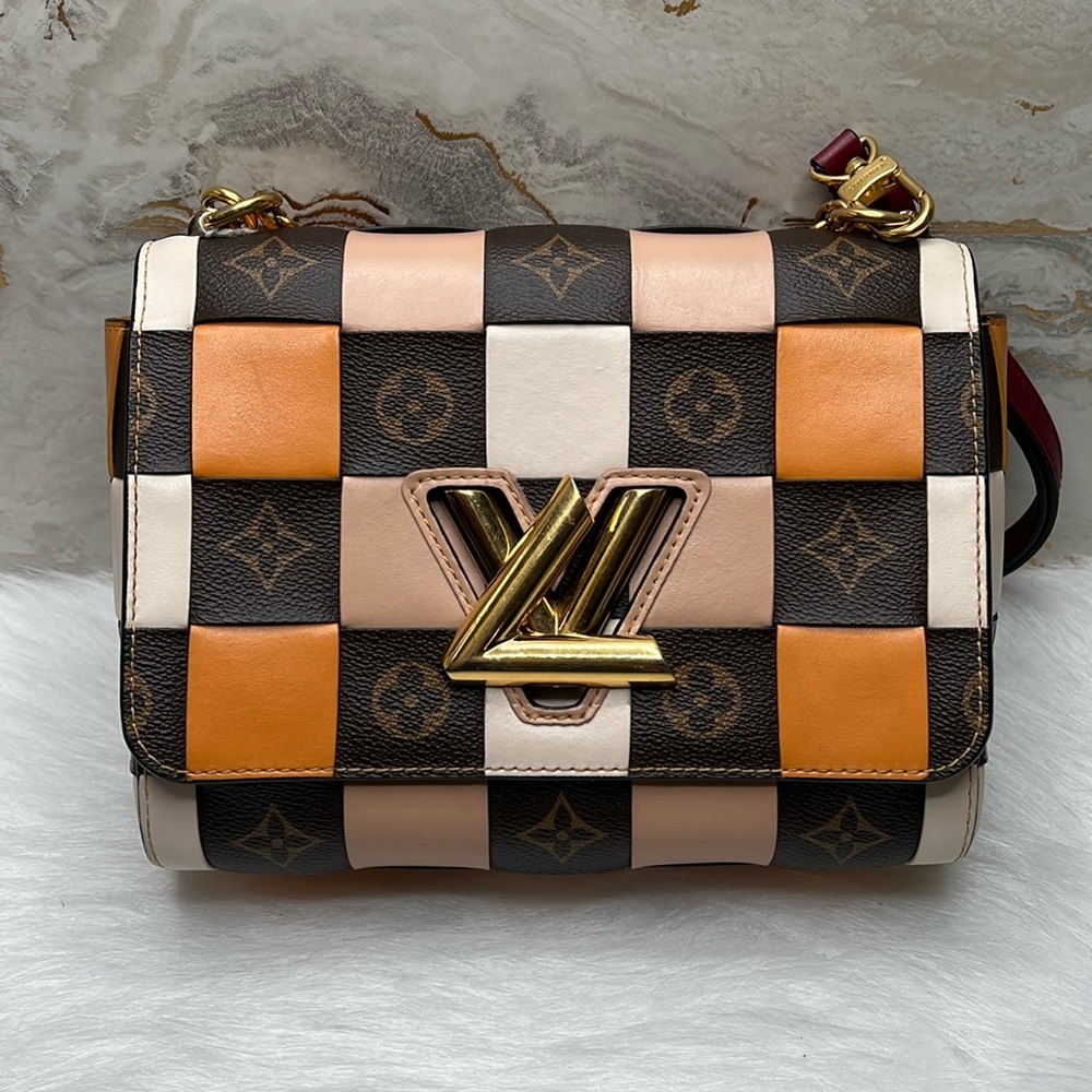 SOLD #1803CL LV Limited edition Twist